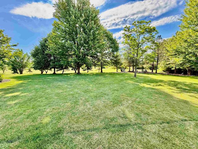 54828 Danielle Street, New Baltimore, MI 48047