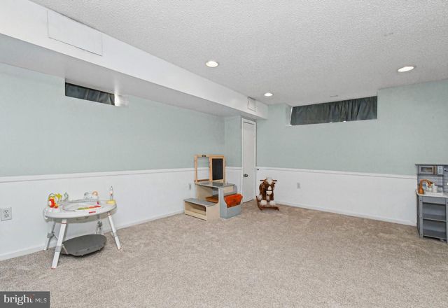 3854 KIRKWOOD RD, Philadelphia, PA 19114