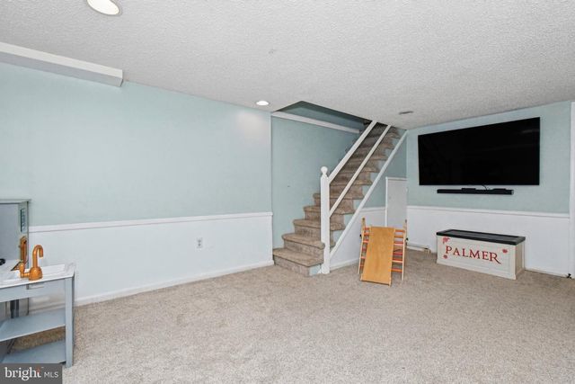 3854 KIRKWOOD RD, Philadelphia, PA 19114