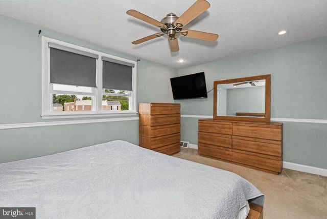 3854 KIRKWOOD RD, Philadelphia, PA 19114