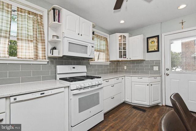 3854 KIRKWOOD RD, Philadelphia, PA 19114