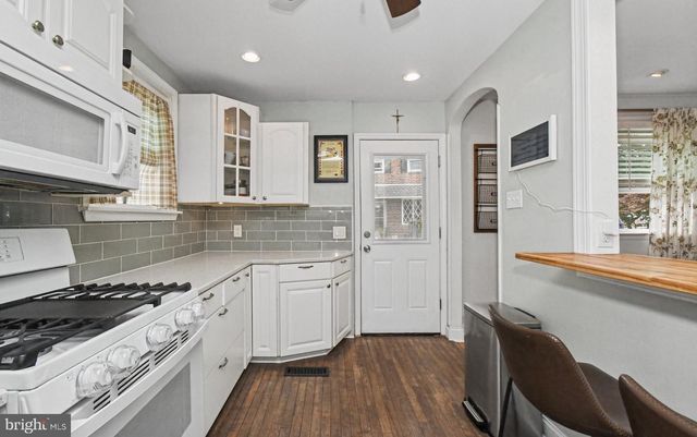 3854 KIRKWOOD RD, Philadelphia, PA 19114