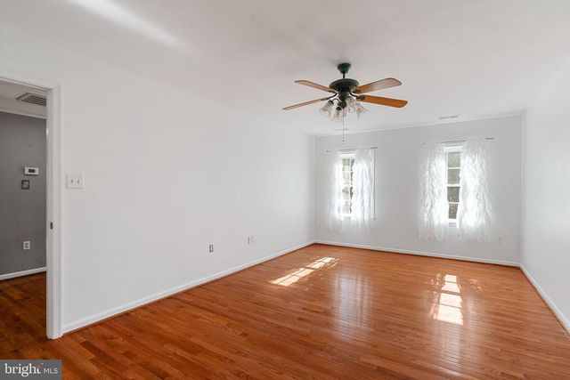 4305 BRIDLEPATH CT, Fredericksburg, VA 22408