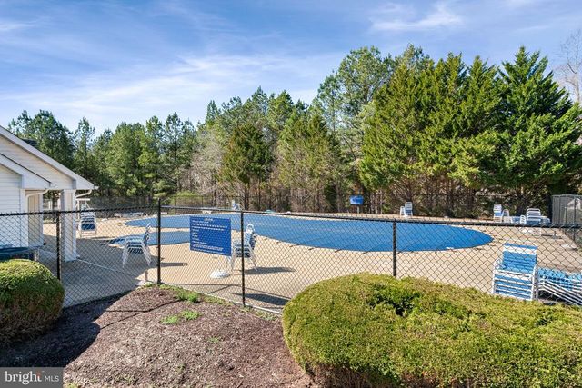 4305 BRIDLEPATH CT, Fredericksburg, VA 22408