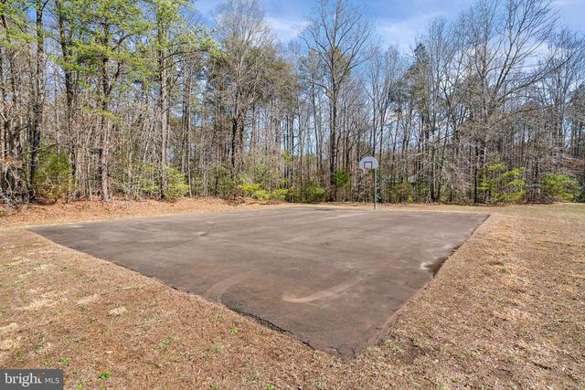 4305 BRIDLEPATH CT, Fredericksburg, VA 22408