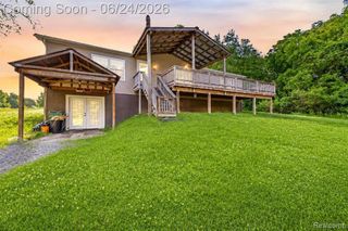 2190 Seymour Lake Road, Ortonville, MI 48462