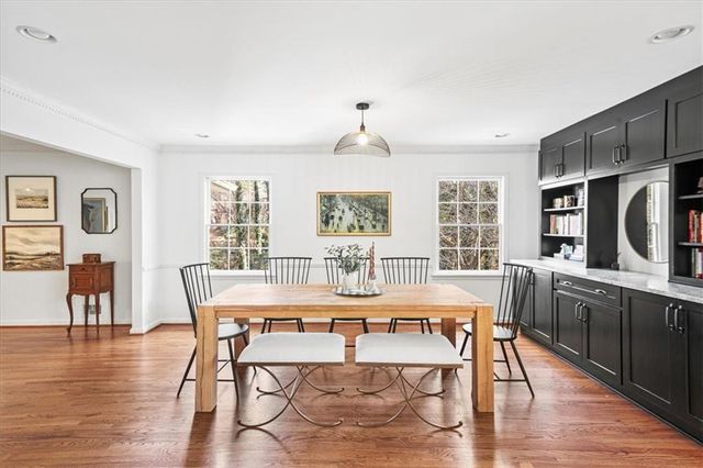 6125 Weatherly Drive, Atlanta, GA 30328