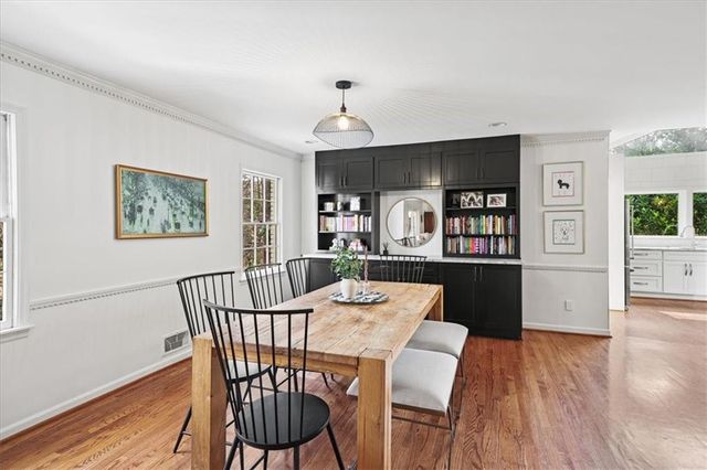 6125 Weatherly Drive, Atlanta, GA 30328