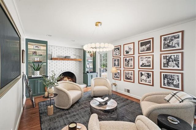 6125 Weatherly Drive, Atlanta, GA 30328