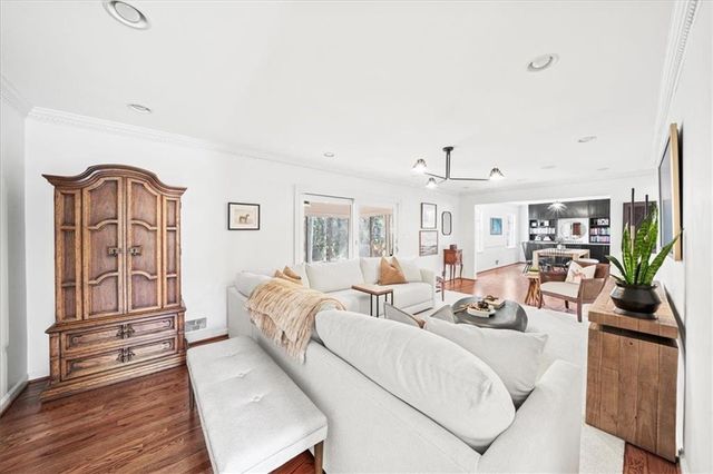 6125 Weatherly Drive, Atlanta, GA 30328