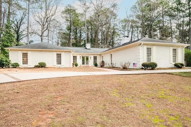 6125 Weatherly Drive, Atlanta, GA 30328