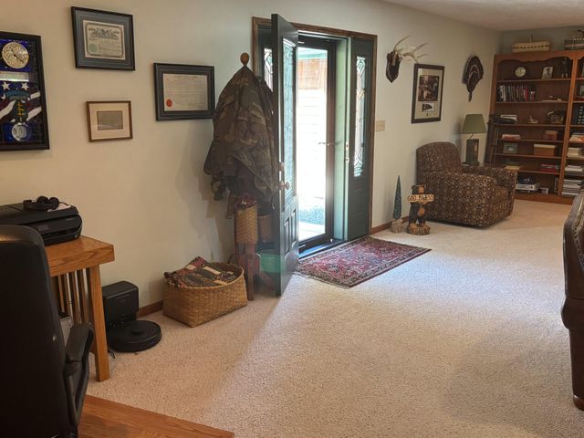 102 Lightning Springs Road, Protem, MO 65733