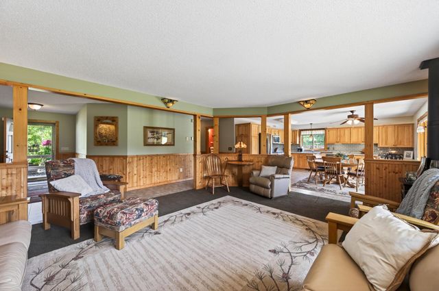 5088 357th Avenue NW, Cambridge, MN 55017