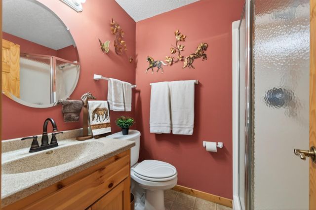 5088 357th Avenue NW, Cambridge, MN 55017