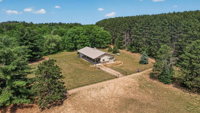 5088 357th Avenue NW, Cambridge, MN 55017