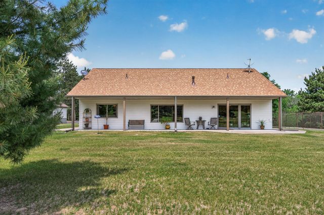 5088 357th Avenue NW, Cambridge, MN 55017