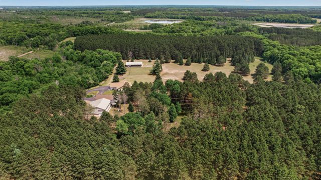 5088 357th Avenue NW, Cambridge, MN 55017