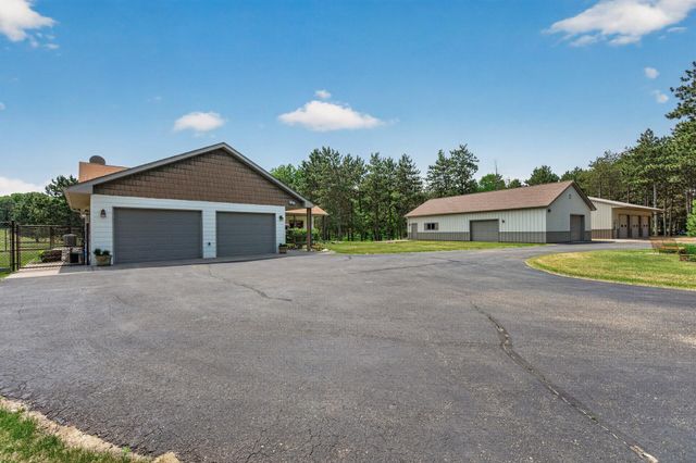 5088 357th Avenue NW, Cambridge, MN 55017