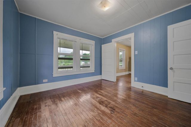 3301 Dennis Street, Houston, TX 77004