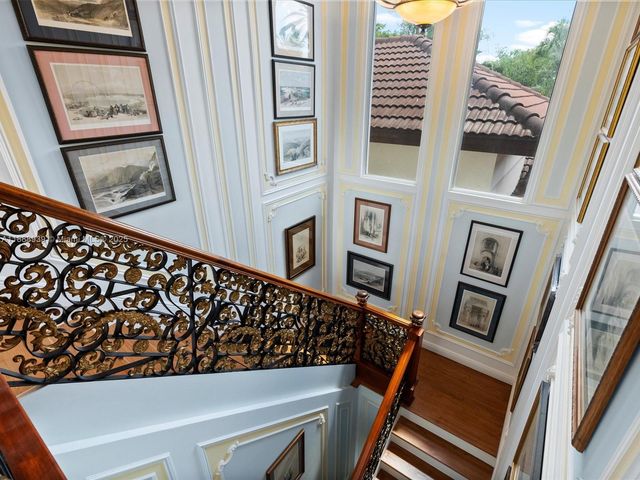 2941 Paddock Ln, Weston, FL 33331