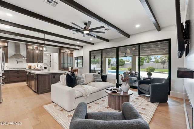7012 E PRESIDIO Road, Scottsdale, AZ 85254