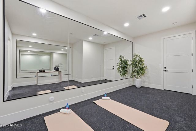 7012 E PRESIDIO Road, Scottsdale, AZ 85254