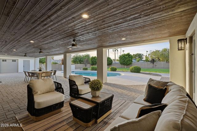 7012 E PRESIDIO Road, Scottsdale, AZ 85254