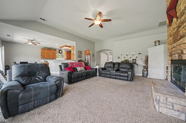 151 Saint Andrews Rd, Valley Springs, CA 95252