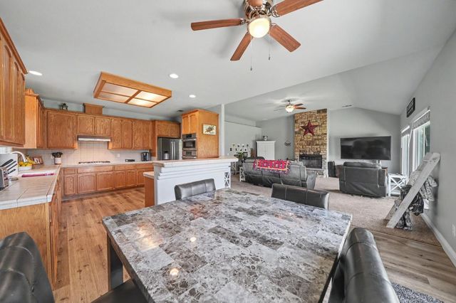 151 Saint Andrews Rd, Valley Springs, CA 95252