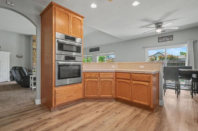 151 Saint Andrews Rd, Valley Springs, CA 95252