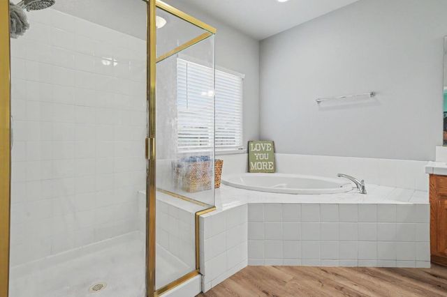 151 Saint Andrews Rd, Valley Springs, CA 95252