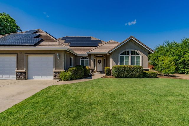 151 Saint Andrews Rd, Valley Springs, CA 95252