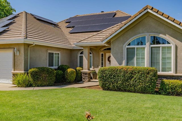 151 Saint Andrews Rd, Valley Springs, CA 95252