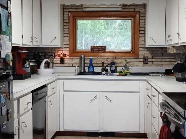 193 Reed Road, Colebrook, NH 03576