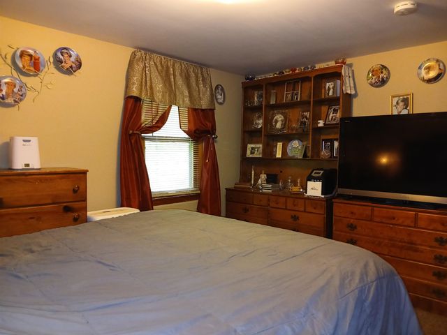 193 Reed Road, Colebrook, NH 03576