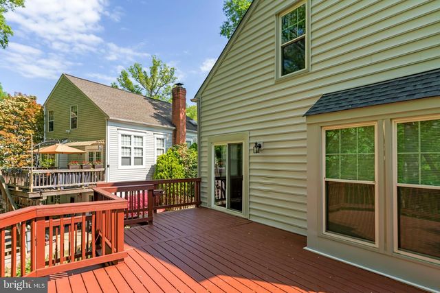 3098 FENNEGAN CT, Woodbridge, VA 22192