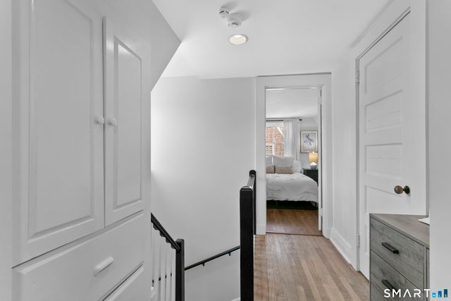 77 Meadowbrook Road, Fairfield, CT 06824