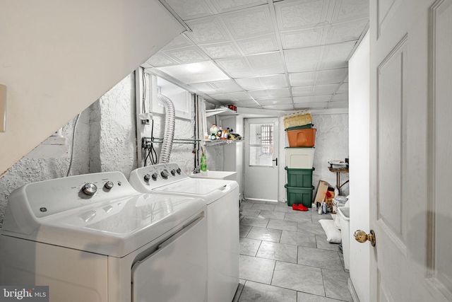 402 N 5TH AVE, Royersford, PA 19468