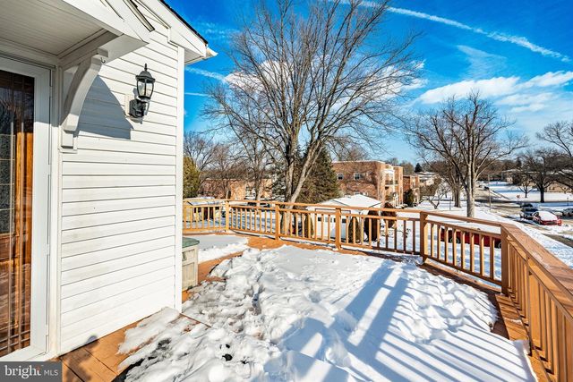 402 N 5TH AVE, Royersford, PA 19468