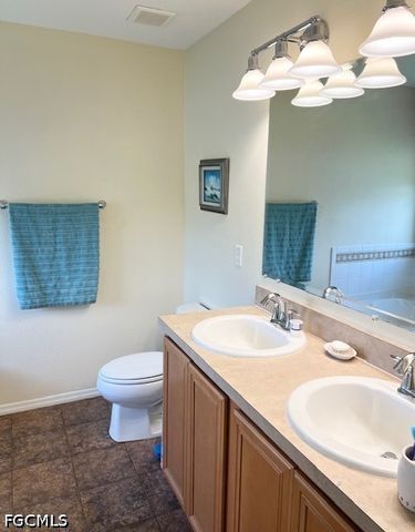 6361 Brant Bay BLVD 101, North Fort Myers, FL 33917