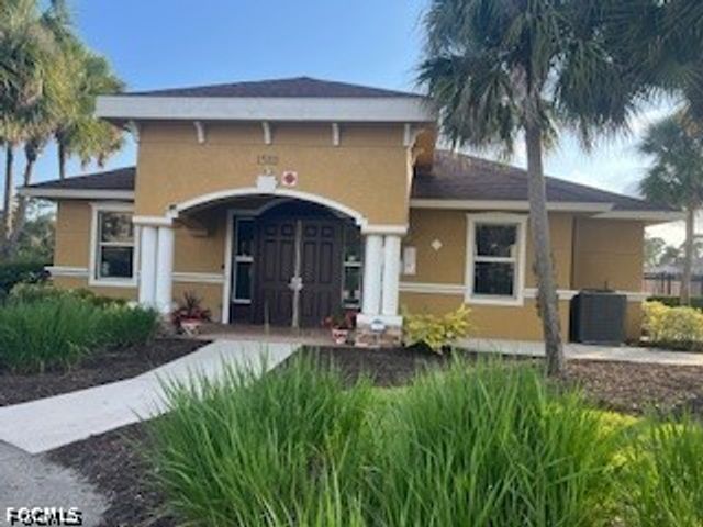 6361 Brant Bay BLVD 101, North Fort Myers, FL 33917