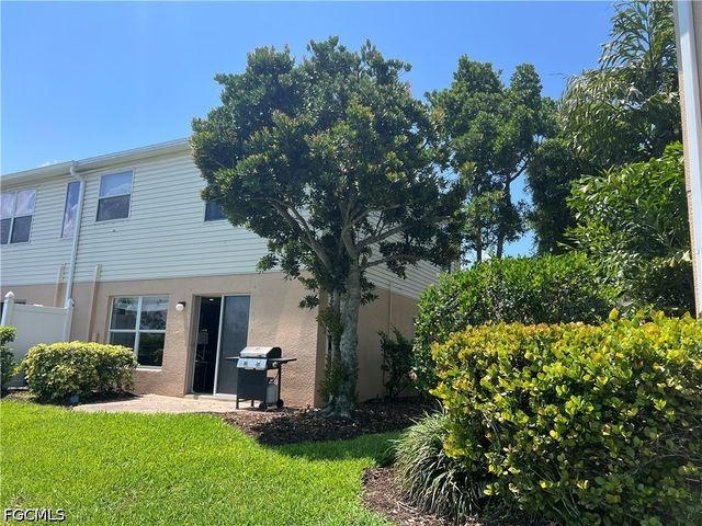 6361 Brant Bay BLVD 101, North Fort Myers, FL 33917