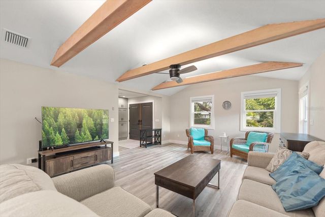 623 PINELAND AVENUE, Belleair, FL 33756