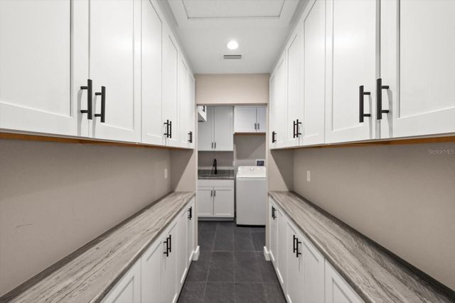 623 PINELAND AVENUE, Belleair, FL 33756