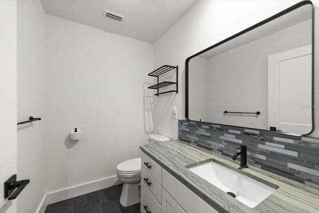 623 PINELAND AVENUE, Belleair, FL 33756