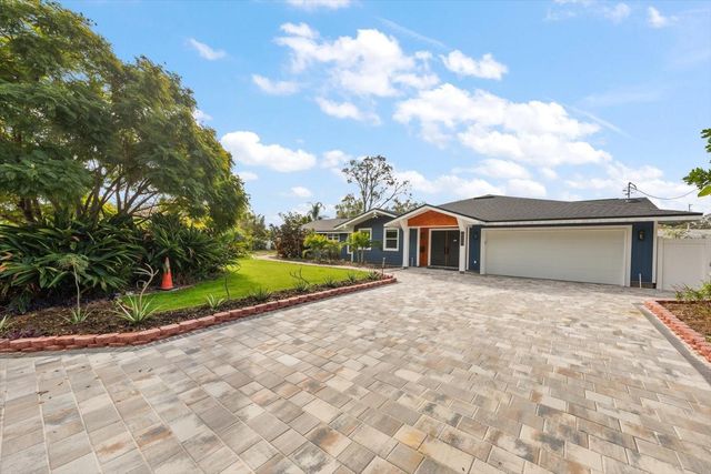 623 PINELAND AVENUE, Belleair, FL 33756
