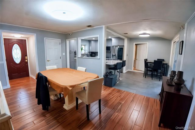 165 Randall Road, Shoreham, NY 11786