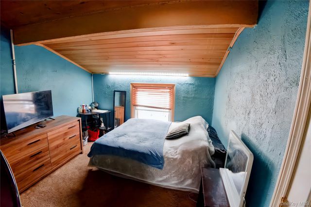 165 Randall Road, Shoreham, NY 11786