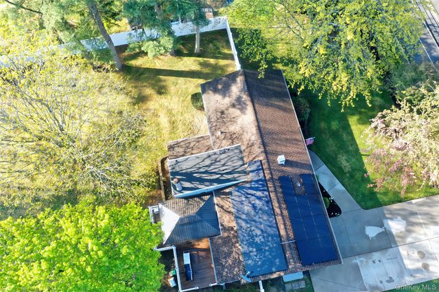 165 Randall Road, Shoreham, NY 11786