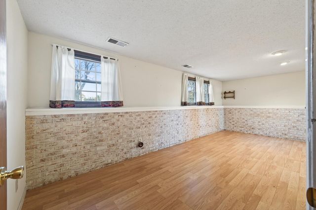 10161 Uplander Street NW, Coon Rapids, MN 55433